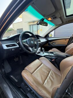 BMW 530xd Touring LCI – 3.0D, xDrive, panorama, STK 04/2027 - 7