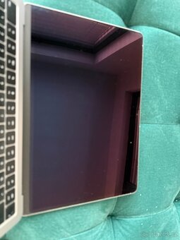 Apple MacBook Air 13,6" (2024)/M3/16GB/512GB / vesmírně šed - 7