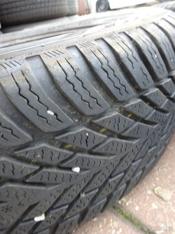Nokian zimní pneu 185x65x15 - 7