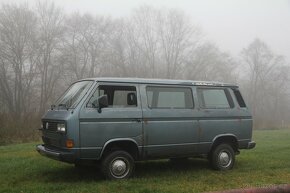 VW T3 SYNCRO (4x4) CARAVELLE GL zadní špéra/motor 1.6TD - 7