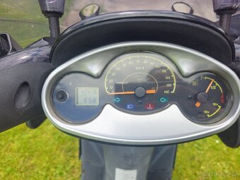 Yamaha Majesty 125 - 7