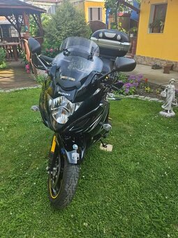 SUZUKI GSX 1250 FA - 7