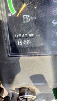 Takeuchi TB125 - 7