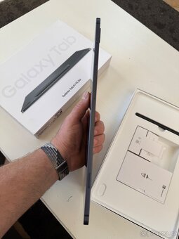 Samsung tab S7 FE 5G - 7