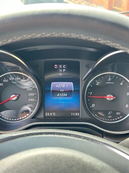 Mercedes Benz V300d L 4matic AMG - 7