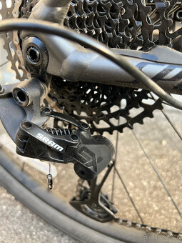 Kolo Specialized Chisel HT, kola 29’’, ram M - 7