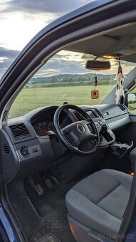 VW Multivan 2.5 TDI 96Kw 2005 - 7