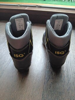 Běžky KAZAMA 140cm šupiny +hůlky +boty 35 - 7