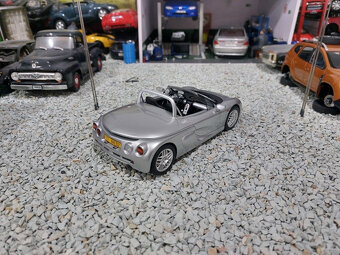 model auta Renault Spider sport 1999 Otto mobile 1:18 - 7