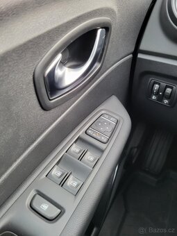 Renault Captur 1.2, rok 2019 - 7