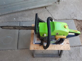 Motorová benzinová pila Fieldmann FZP 4216 B - 7