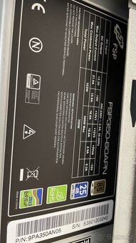 Skříň miditower se zdrojem, pěkný stav - 7