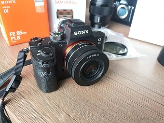 Sony A7RII + 3 objektivy - 7