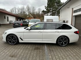 BMW 530d 2022 xDrive Touring Sportautomatic DPH,záruka - 7