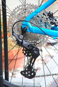 Nové 29" kolo SCUD, SR Suntour EPIXON, vel. M - 7