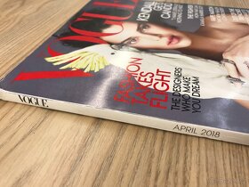 Vogue US - Harper’s Bazaar - In Style - Elle - 7