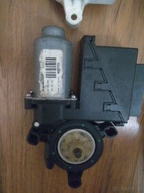 motorky stahovani oken Passat B6 3C - 7