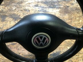 Tříramenný kožený volant VW - 7