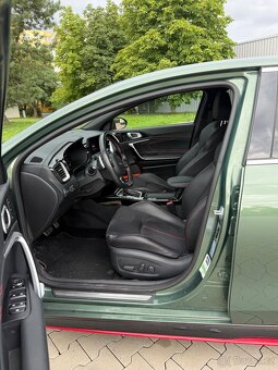 Kia ProCeed GT 1.6 T-GDI 150 kW | 09/2023 | Automat | 33 000 - 7