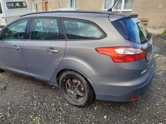 Ford Focus 1.6 tdci - 7