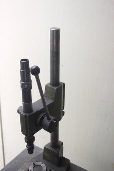 Stojanový ruční lis - litinový profi - 7