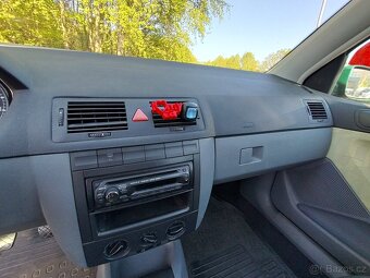 Náhradní díly a příslušenství - vrak Škoda Fabia 1.4 MPI - 7