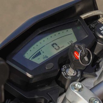 SWM Motard SM125R - 7