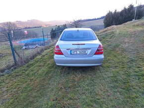 Mercedes-Benz E 280, 170 kW, 4Matic, automat, sedan - 7