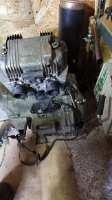Honda CB250 - 7