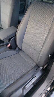 Volkswagen Golf VI 1.4 MPI 59kW - 7