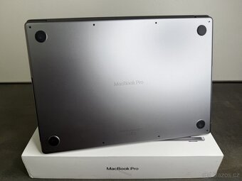 MacBook Pro 16'' 2021 / M1 Max / 32GB / 1TB SSD / Space Gr - 7