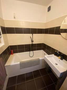 PRODEJ BYTU 2+1 PADĚLKY III, ZLÍN - 7