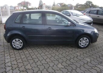 Volkswagen Polo 1.4i klima,serviska benzín manuál 59 kw - 7