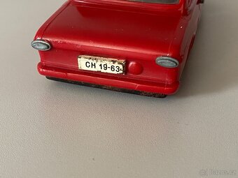 hračky staré hračky auto autíčko retro hračka na setrvačník - 7