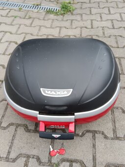 Givi kufr + základna Honda CBR - 7