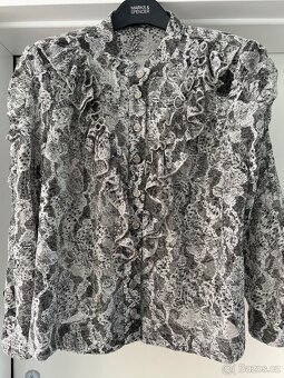 Dámská krajková halenka - 7