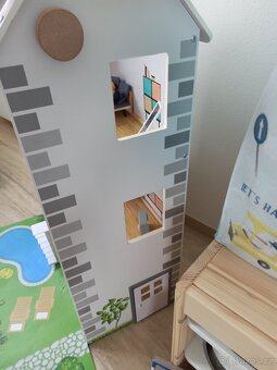 Domeček pro panenky - 7