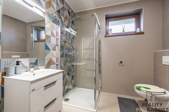 Prodej rodinného domu 240 m², pozemek 569 m² U potoka, Kobyl - 7