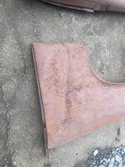 Plechařina zadní blatníky a podběhy Škoda 440 445 450 - 7