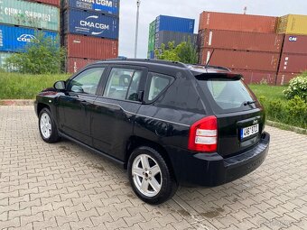 Jeep Compass 2.4i 4x4 - 7