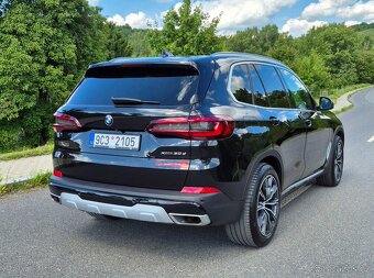 BMW X5 xDrive30d G05, 2021, 76.000 km, záruka - 7