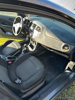 Fiat Bravo 1.9 JTD 2007 88kW – po nehode, alu, 15000kč - 7