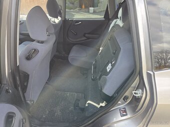 Honda Jazz 1.3 61kw rok 2005 - 7