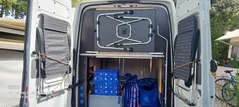 Obytná vestavba VW Crafter 2.0 tdi - 7