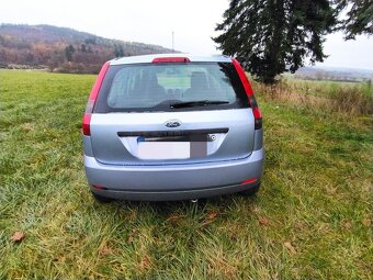 Ford Fiesta - 7