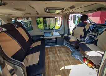 Renault Trafic, 2,5 dCi GENERATION - 7