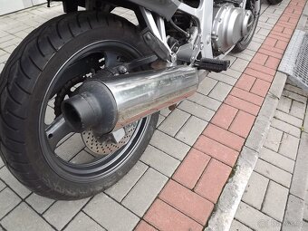 Suzuki GS 500 - 7