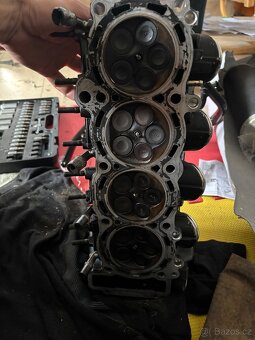 Hlava na Yamaha R1 02-03 Rn09 - 7
