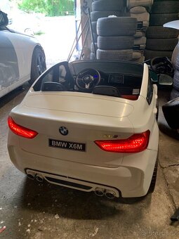Elektrické autíčko BMW X6M - 7