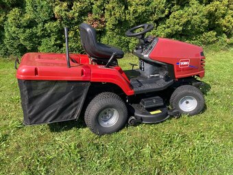 Zahradní traktor Toro Karsit - 7